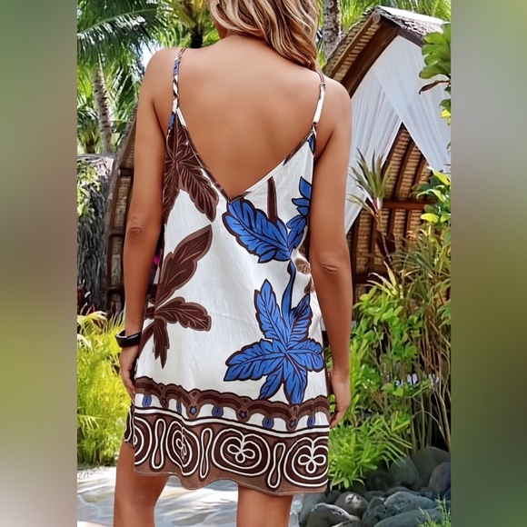 Bohemian Tropical Print Loose Fit V-Neck A-Line Spaghetti Straps Cami Dress - Picture 2 of 9